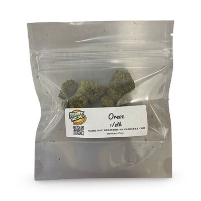Oreoz cannabis flower in Family Za 3.5g eighth bag – hybrid strain with chocolate and diesel notes