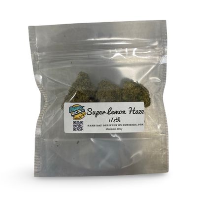  3.5g Super Lemon Haze cannabis weighed for NYC weed delivery – top-shelf eighth from Family Za