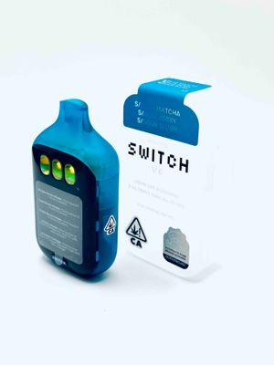 Boutiq Switch V5 Liquid Live Diamonds | Blue Matcha Sativa | Acai Berry Sativa | Sour Slush Sativa | 2G