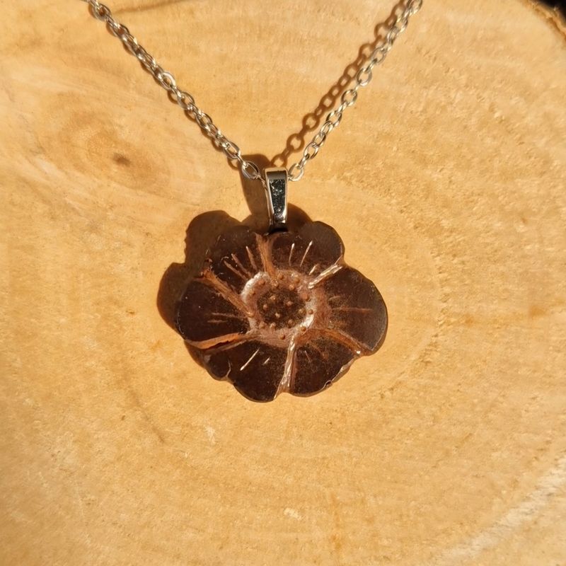 PENDENTIF FLEUR - COPROLITHE