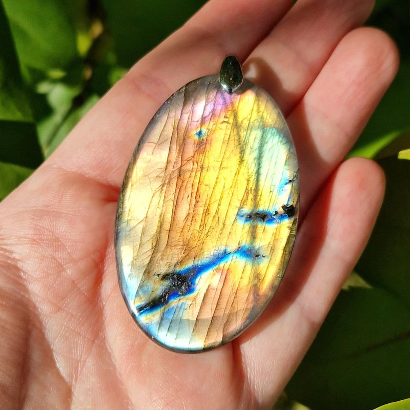 PENDENTIF LABRADORITE