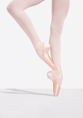 Pointe Shoes