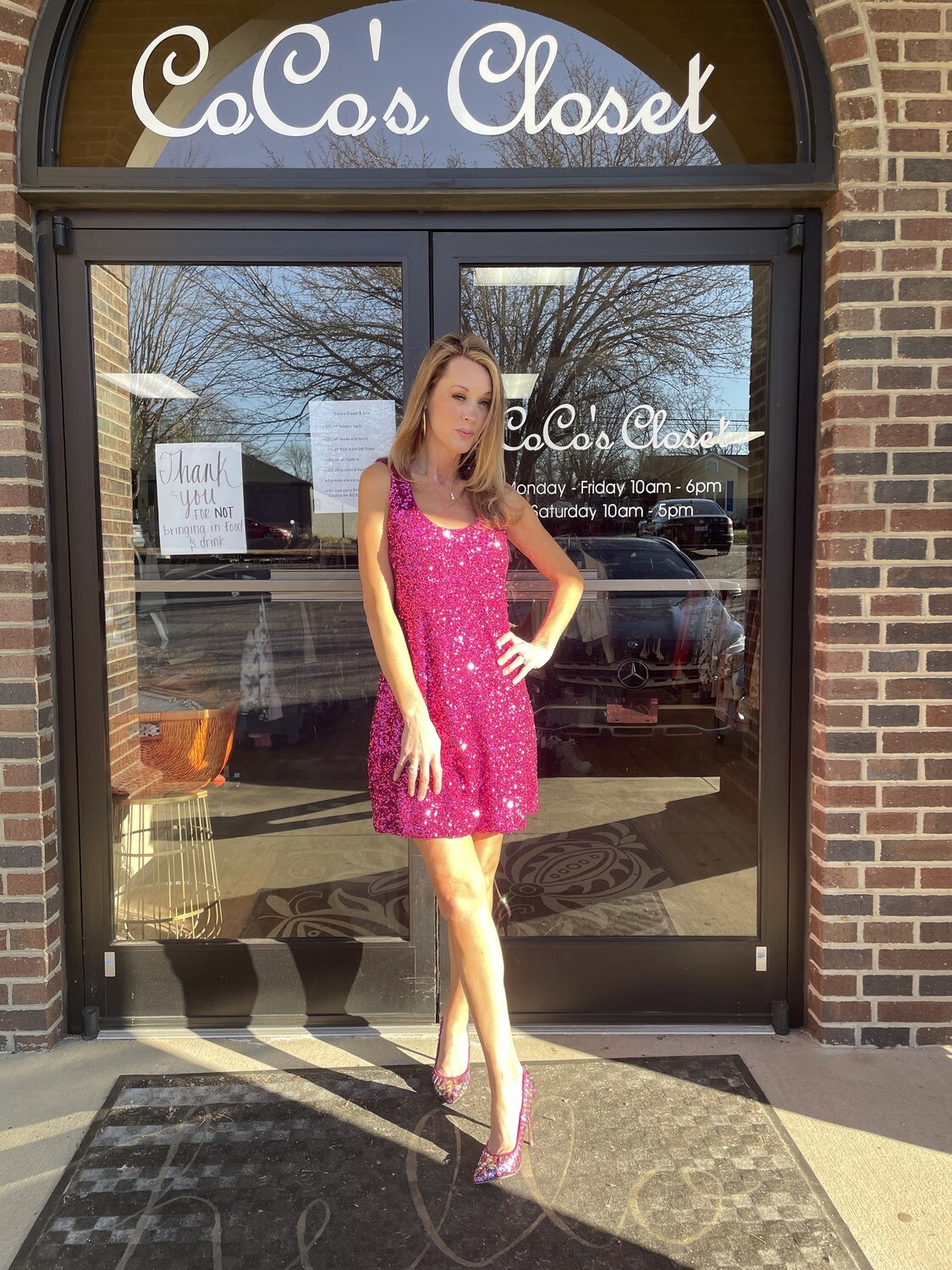 Alice &amp; Olivia - Hot Pink Sequin Scoop Neck Sleeveless Mini Dress Size M
