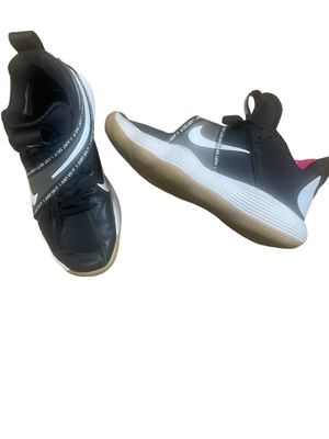 Nike Sneakers 8.5