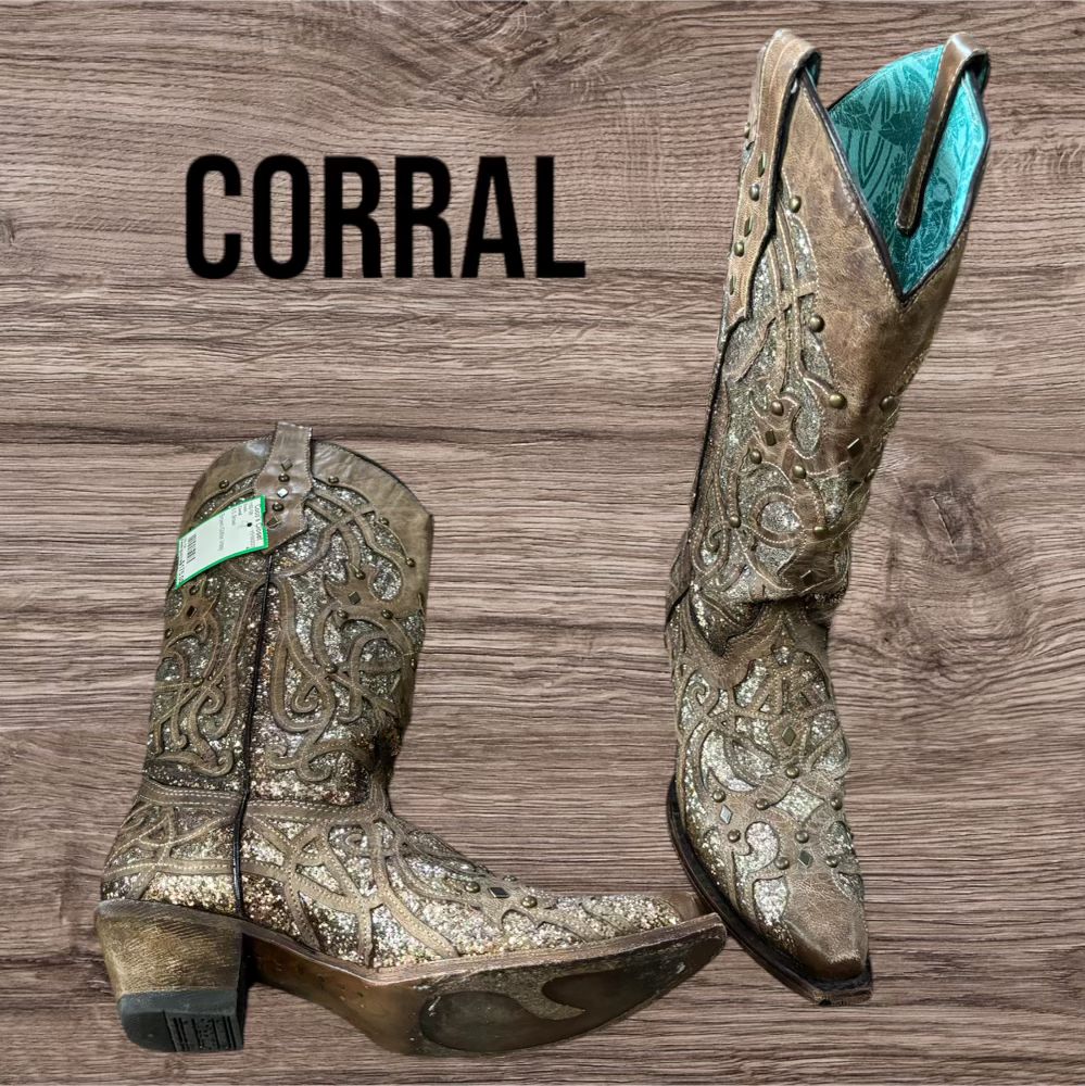 Corral Boots - 6.5