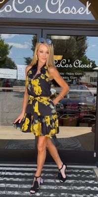 Alice + Olivia Size 4 Dress