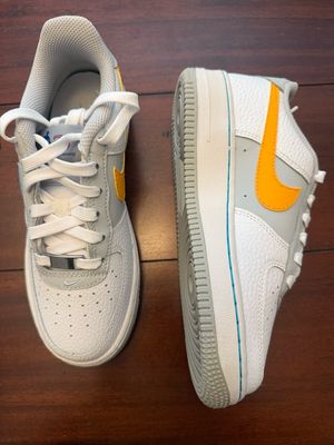 Nike 75th Anniversary 4 (youth)