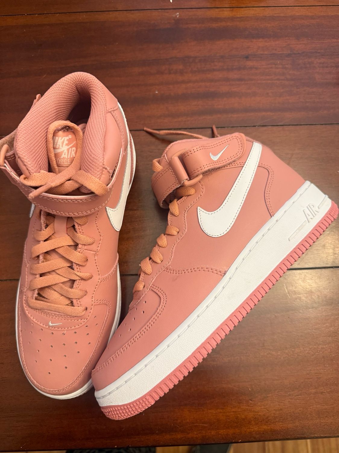 Nike 6.5 Youth