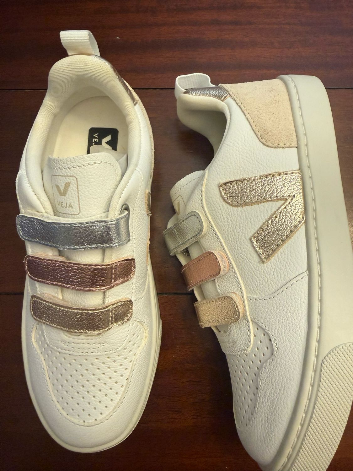 Veja 4 Youth