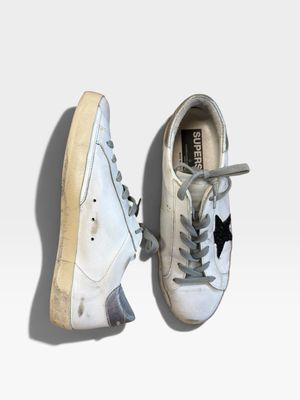Golden Goose 41 Sneakers
