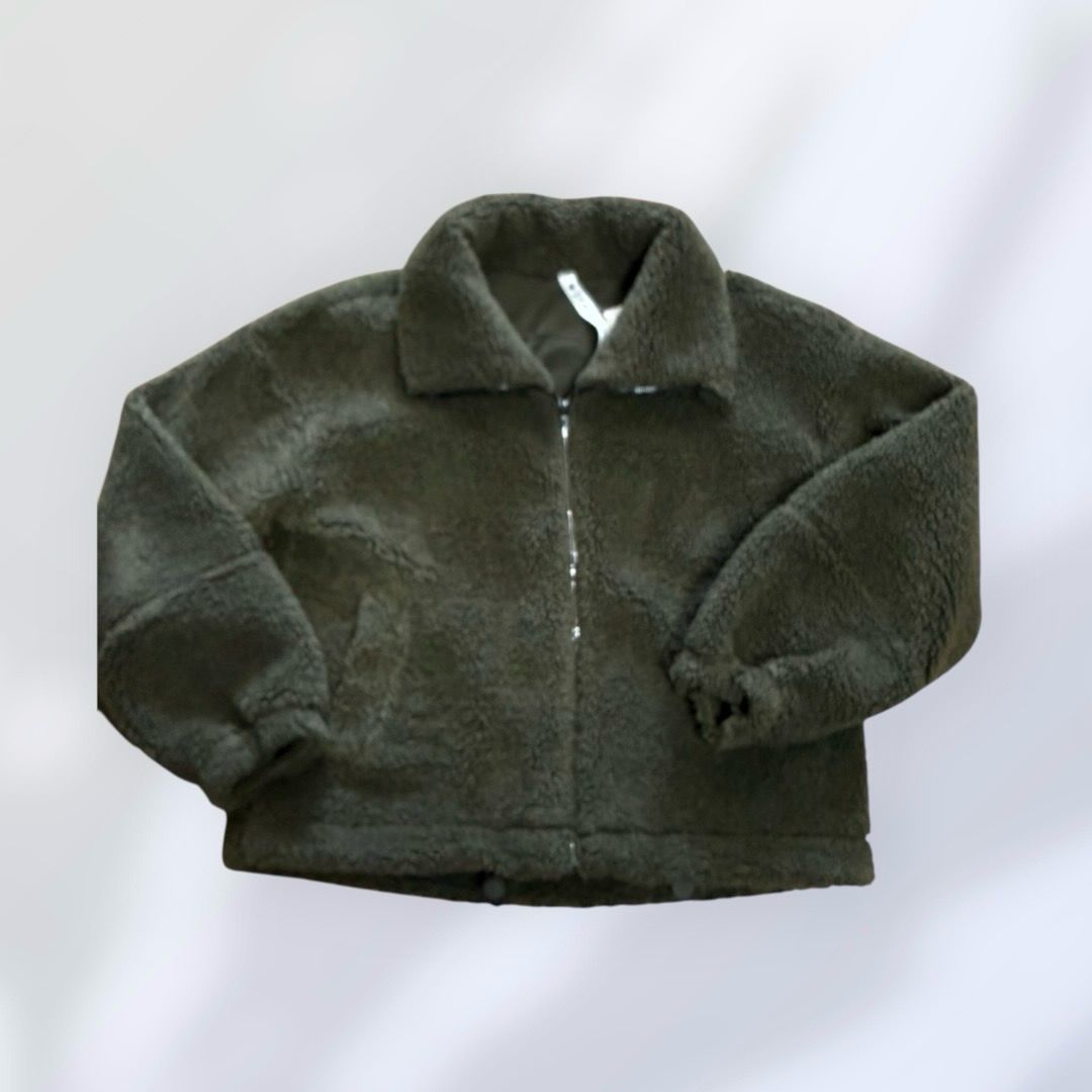 Lululemon Size 6 Jacket