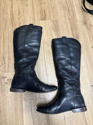 Frye Size 8 Boots