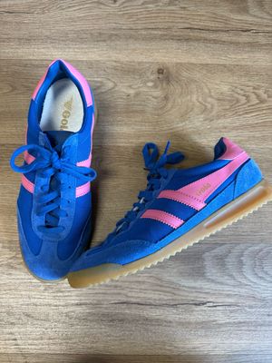 Gola Size 9.5 Sneakers