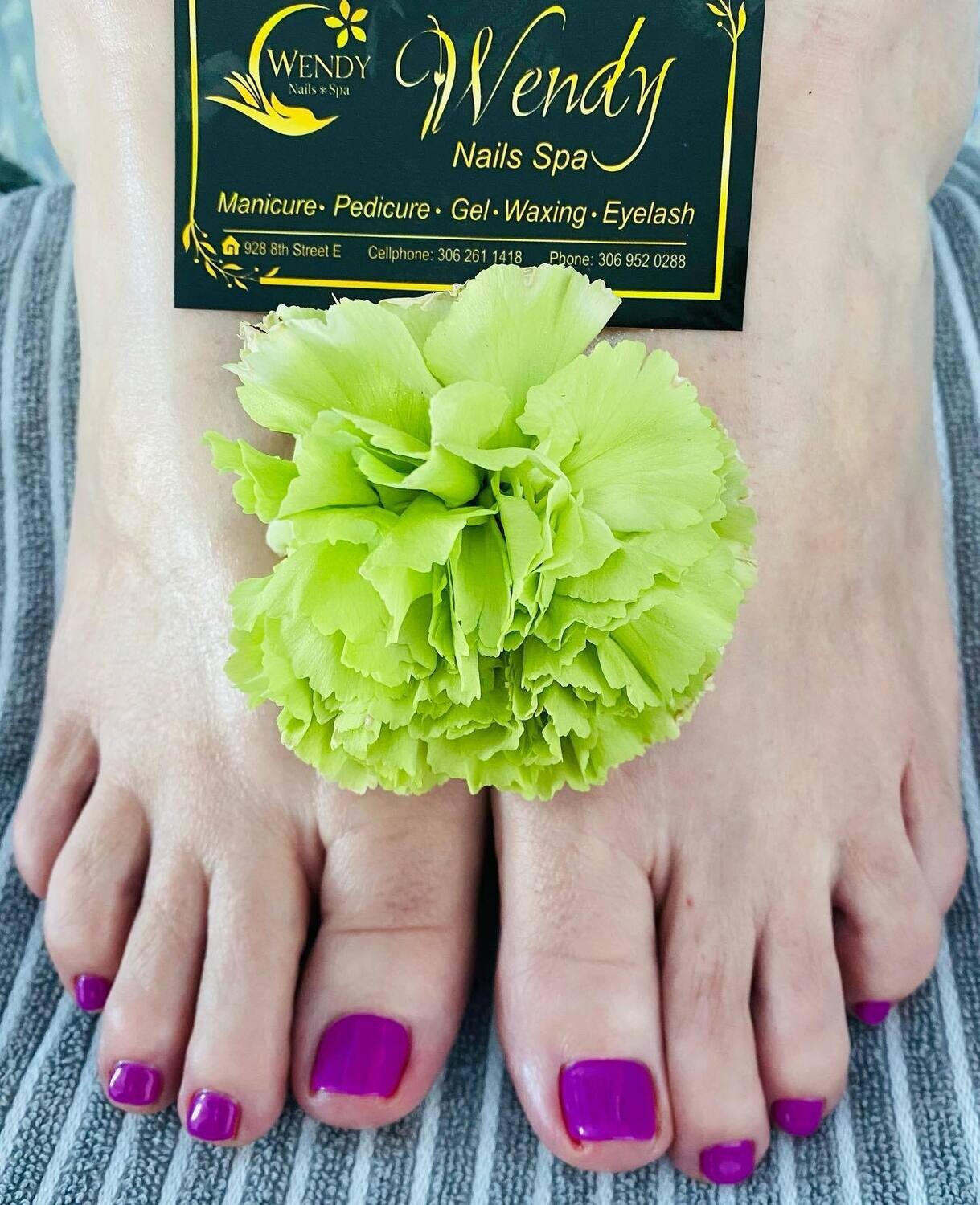 Basic Pedicure (Shellac Polish)