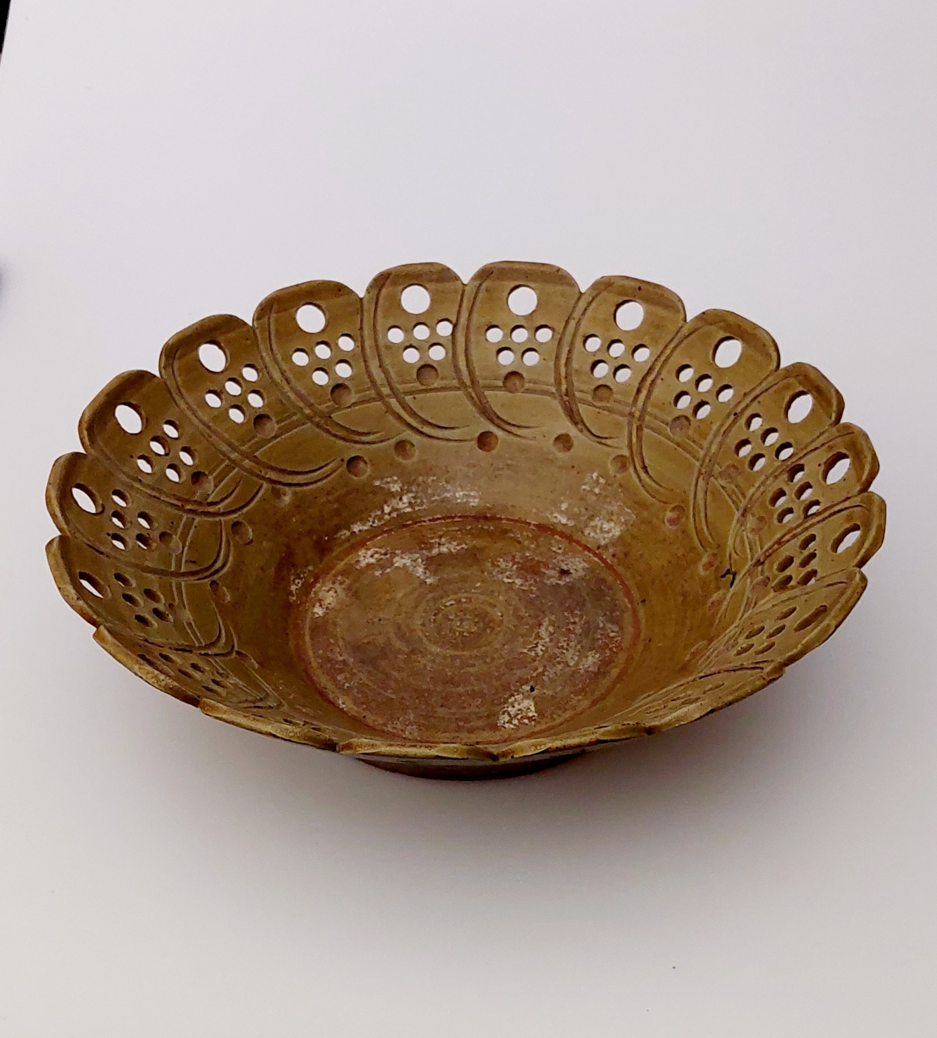 Clive Simmonds Pottery Filigree Bowl  (1980), Signed on Base,  Earthy Tones, Beautiful Gift Idea for a Birthday or Christmas.