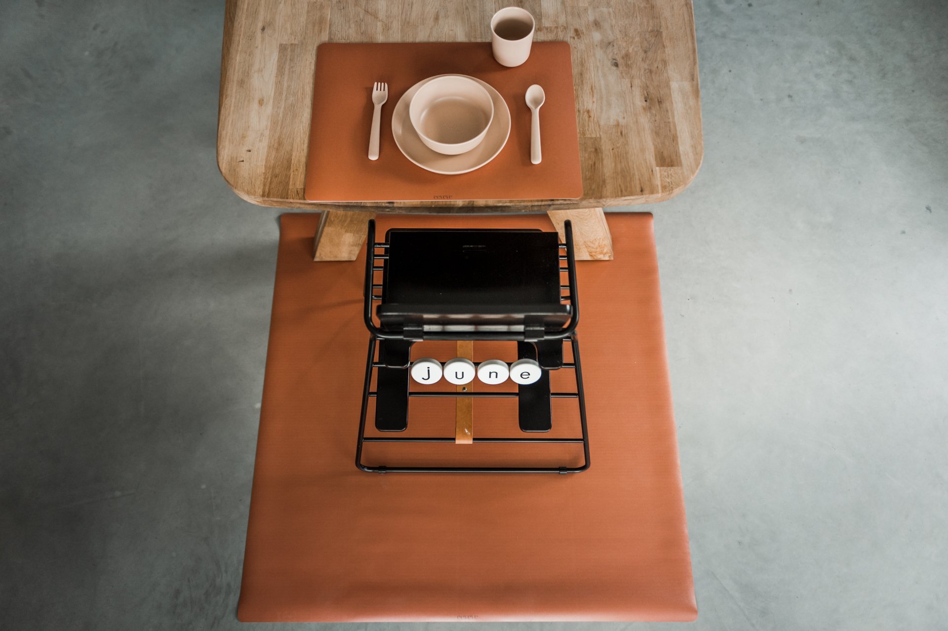 Knoeimat  Vierkant - Roest - Eeveve