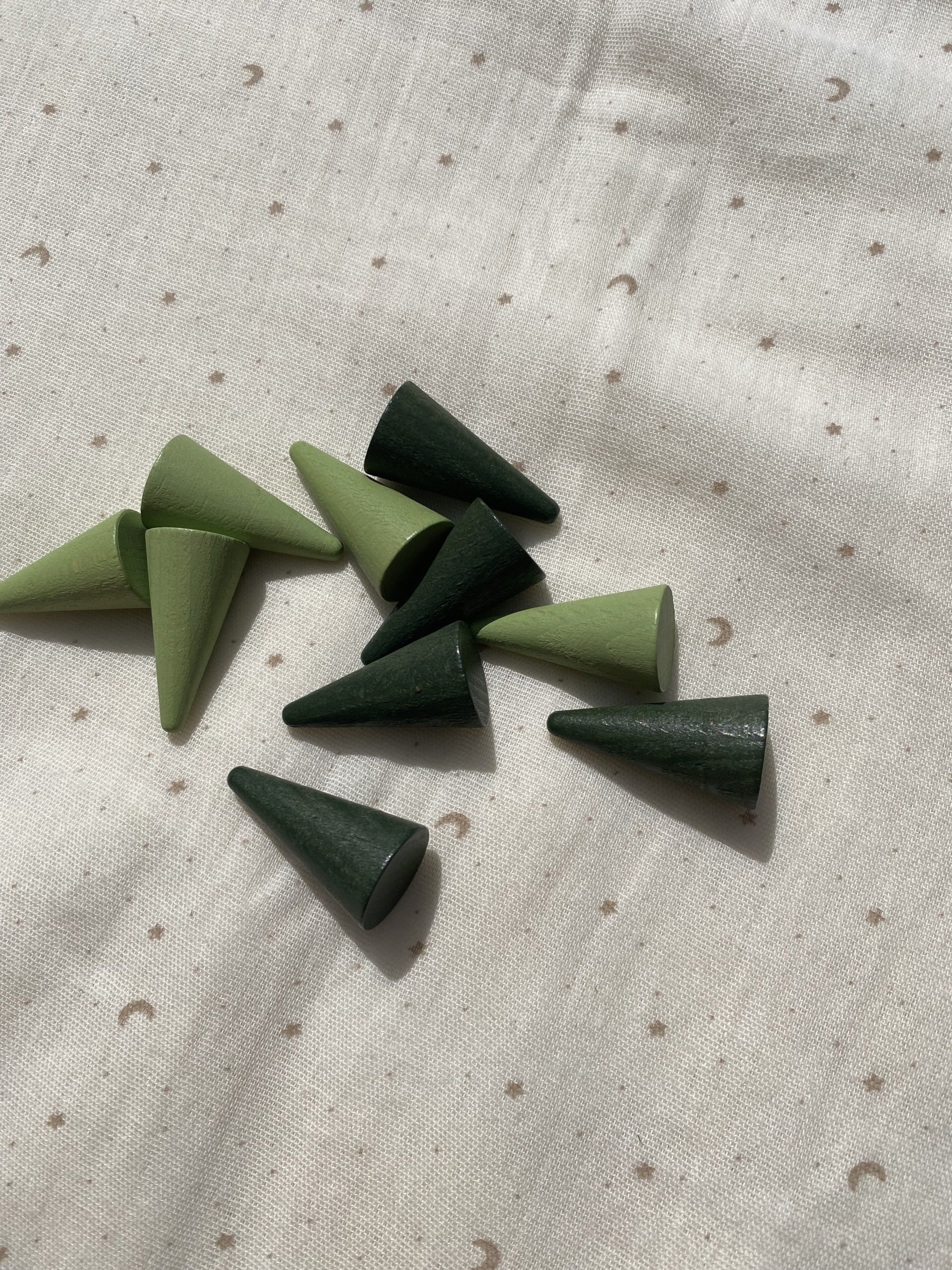 Houten mandala schatten - Kegel - Groen- 10 stuks -Tickit