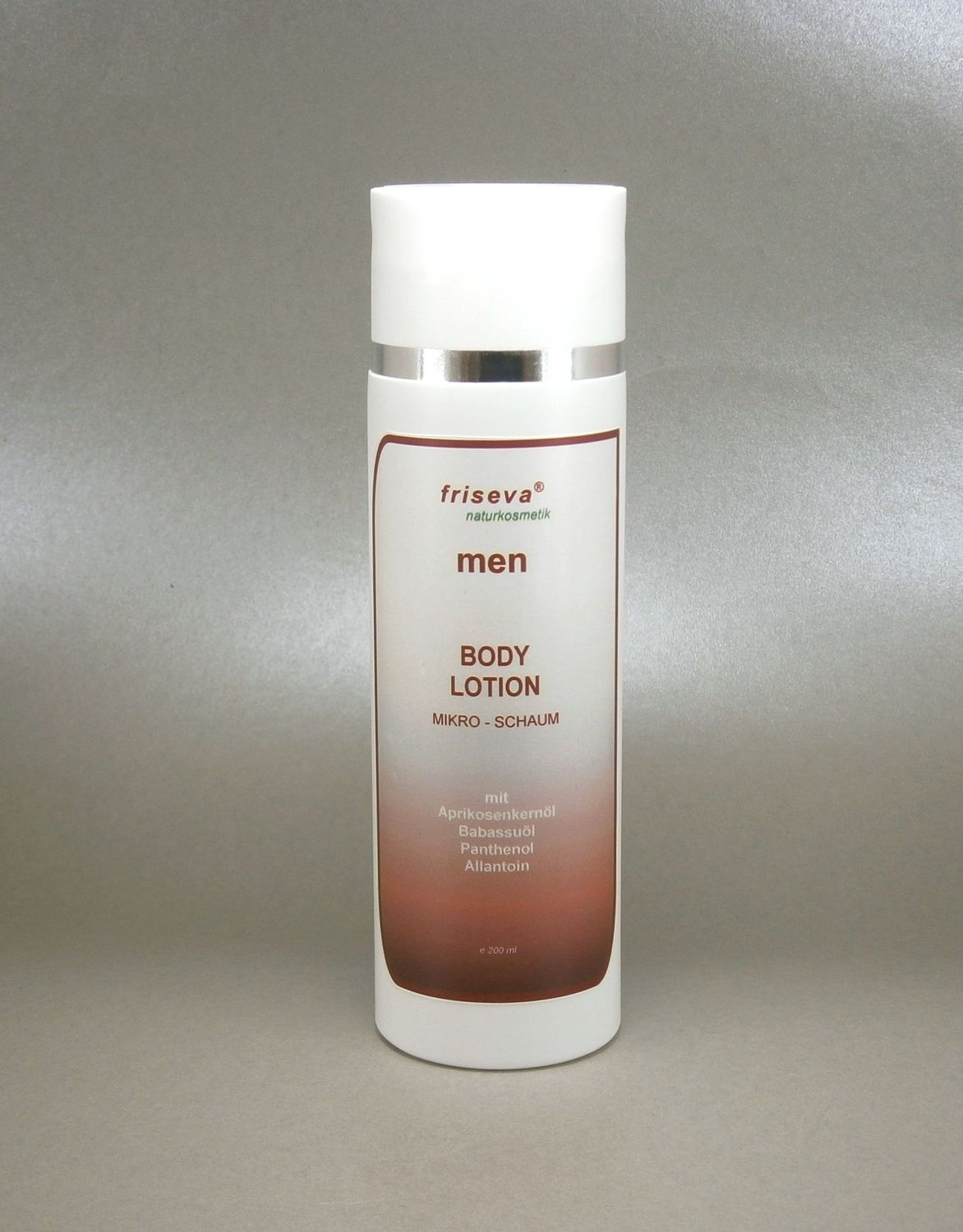 BODY LOTION men mit Saflordistelöl, Babassuöl, Aprikosenkernöl und Weizenprotein BODY LOTION men mit Saflordistelöl, Babassuöl, Aprikosenkernöl und Weizenprotein