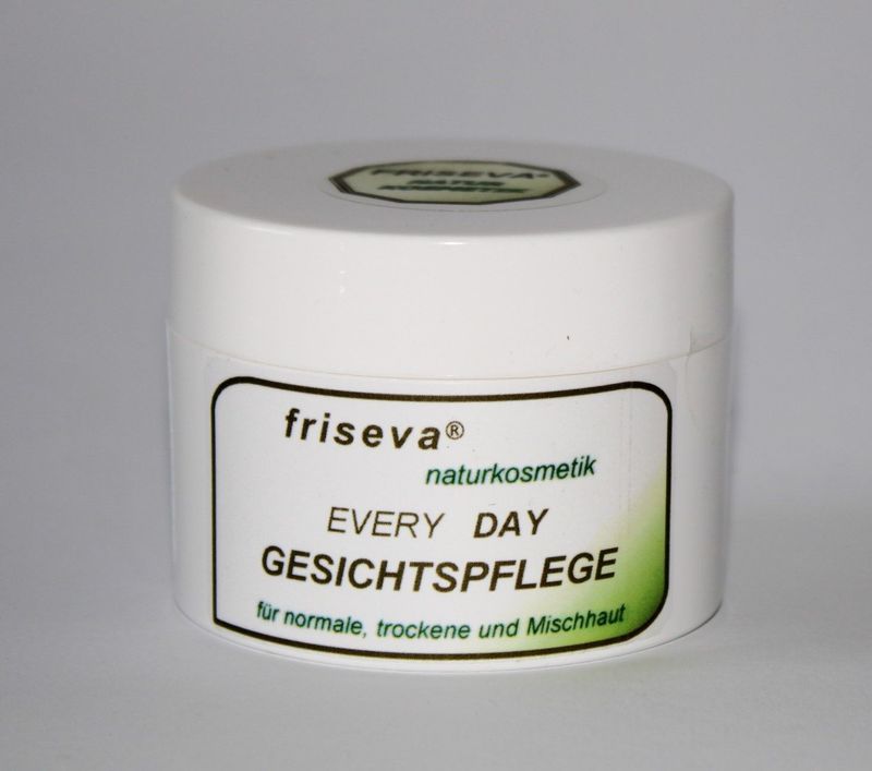 FRISEVA everyday Gesichtspflege mit Hyaluron, Aloe Vera, Hamamelis Hydrolat, Olivenöl, Shea Butter, und Mango Butter FRISEVA everyday Gesichtspflege mit Hyaluron, Aloe Vera, Hamamelis Hydrolat, Olivenöl, Shea Butter, und Mango Butter
