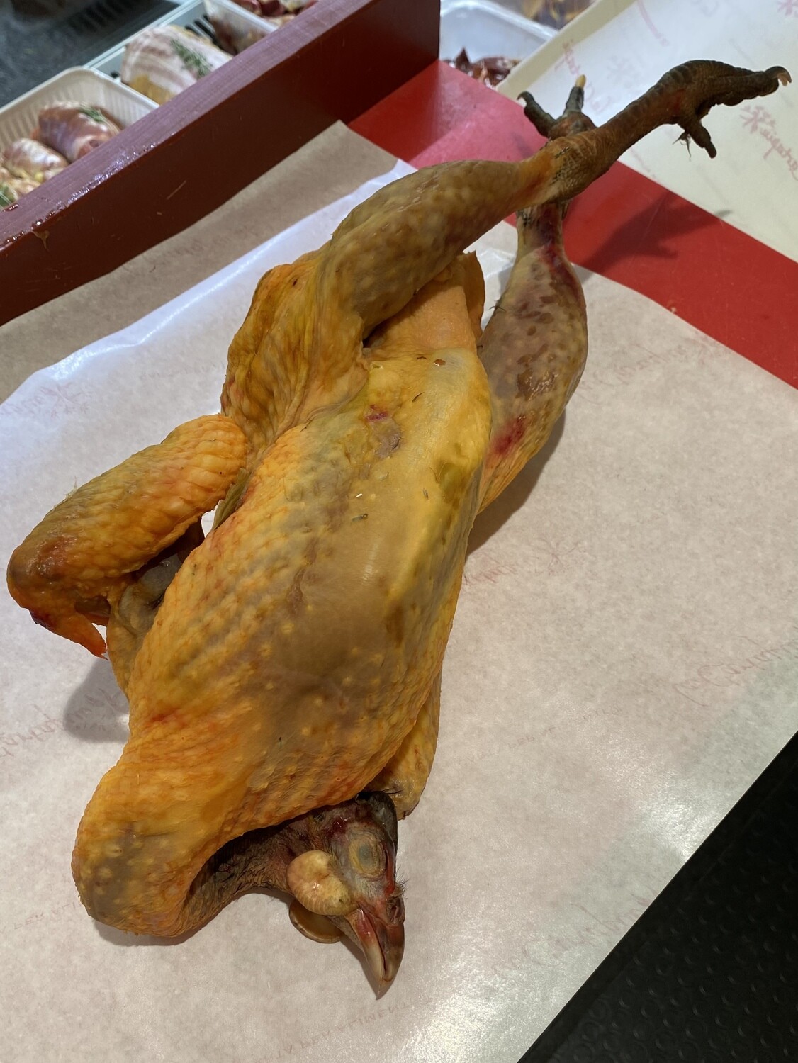 FARAONA A PEZZI (1,6/1,8 KG L'UNA)