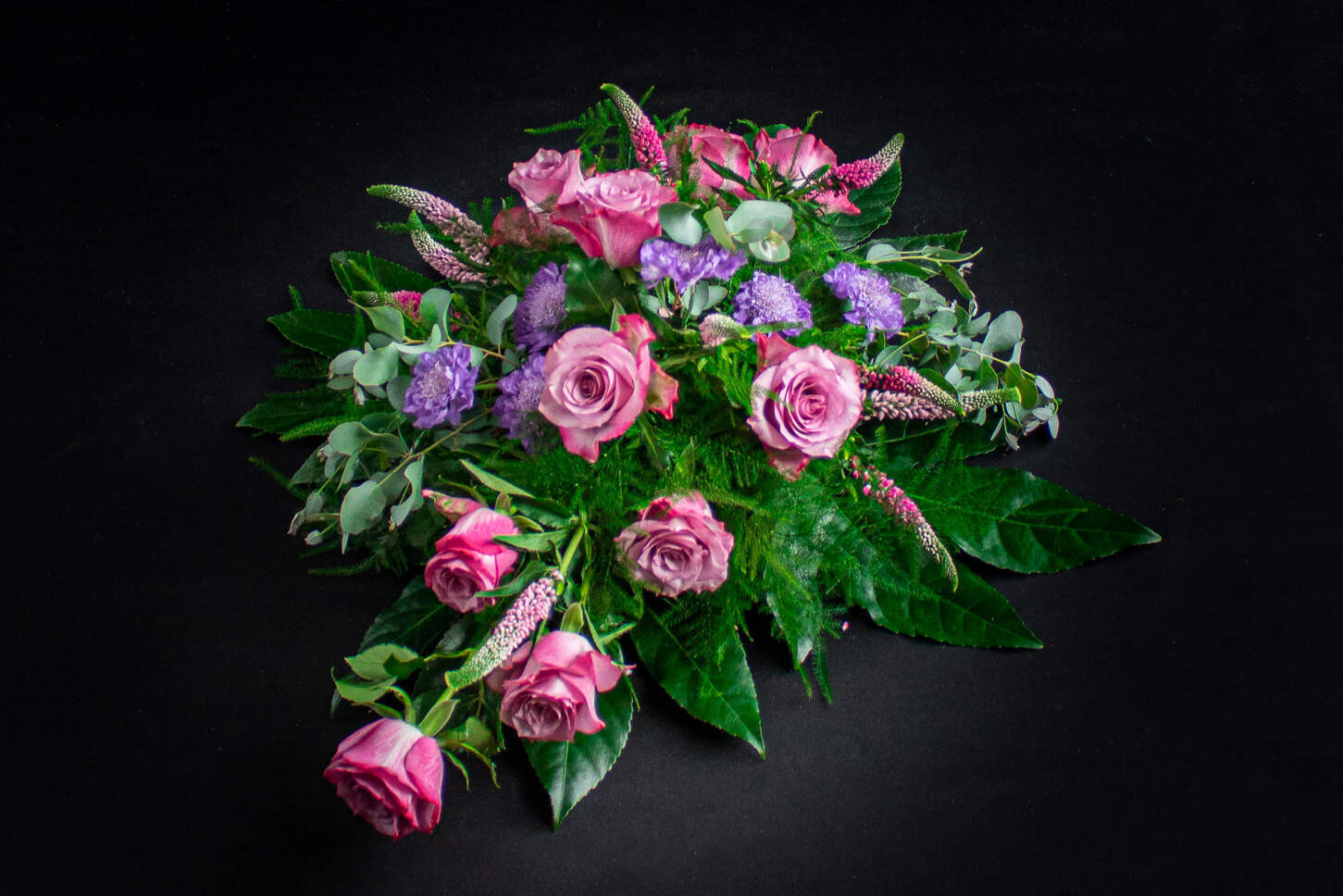 Bloemstuk Liefdevol