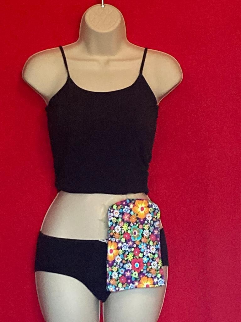 Busy Garden- Women's Stoma Bag Cover