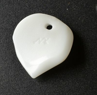 Le Niglo no4 - ergonomique pick POM