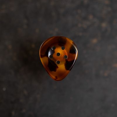 4G Pick Shellrin Acetate
