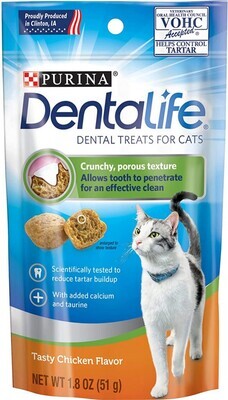 Purina DentaLife Made in USA Facilities Cat Dental Treats, Tasty CHICKEN Flavor; 1.8 oz. Pouches