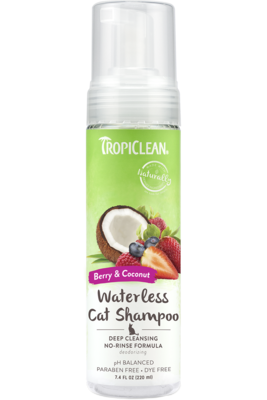 * TropiClean Waterless Shampoos for Cats (Berry &amp; Coconut) – Made in USA; Size: 7.4 fl oz