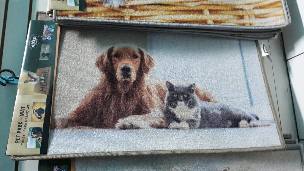 ( 1) Large Decorative Cat Mat, Size 31″ x 19″ by Pet Park / Mascotas; Size: Large (31 inches x 19 inches); (Cat &amp; Dog)