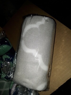 Fleece BABY/KITTEN (SMALL) Blanket - GREY w/White Pattern