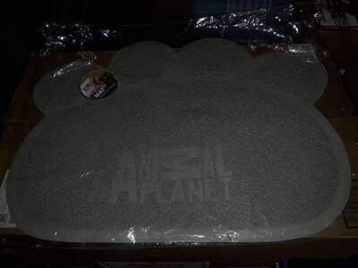 Animal Planet Litter Mat (Large); Size: 18" x 14"