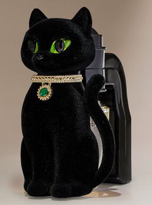 * * Halloween 2024 * * Bath And Body Works - Wallflowers PLUG - Fancy Cat Nightlight Wallflowers Fragrance Plug (PLUG ONLY)
