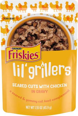 Purina Friskies Gravy Wet Cat Food Lickable Cat Treats, Lil' Grillers Seared Cuts With Chicken - (SINGLE) 1.55 oz. Pouch - ONE POUCH (EACH) / (SINGLE) / (SOLD INDIVIDUALLY) - EXPIRY: JAN 2026