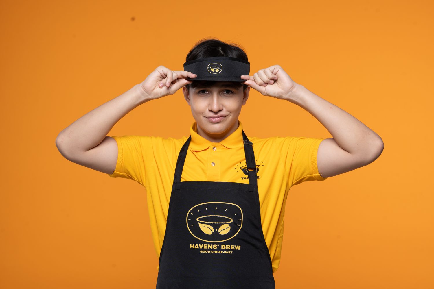APRON AND CAP