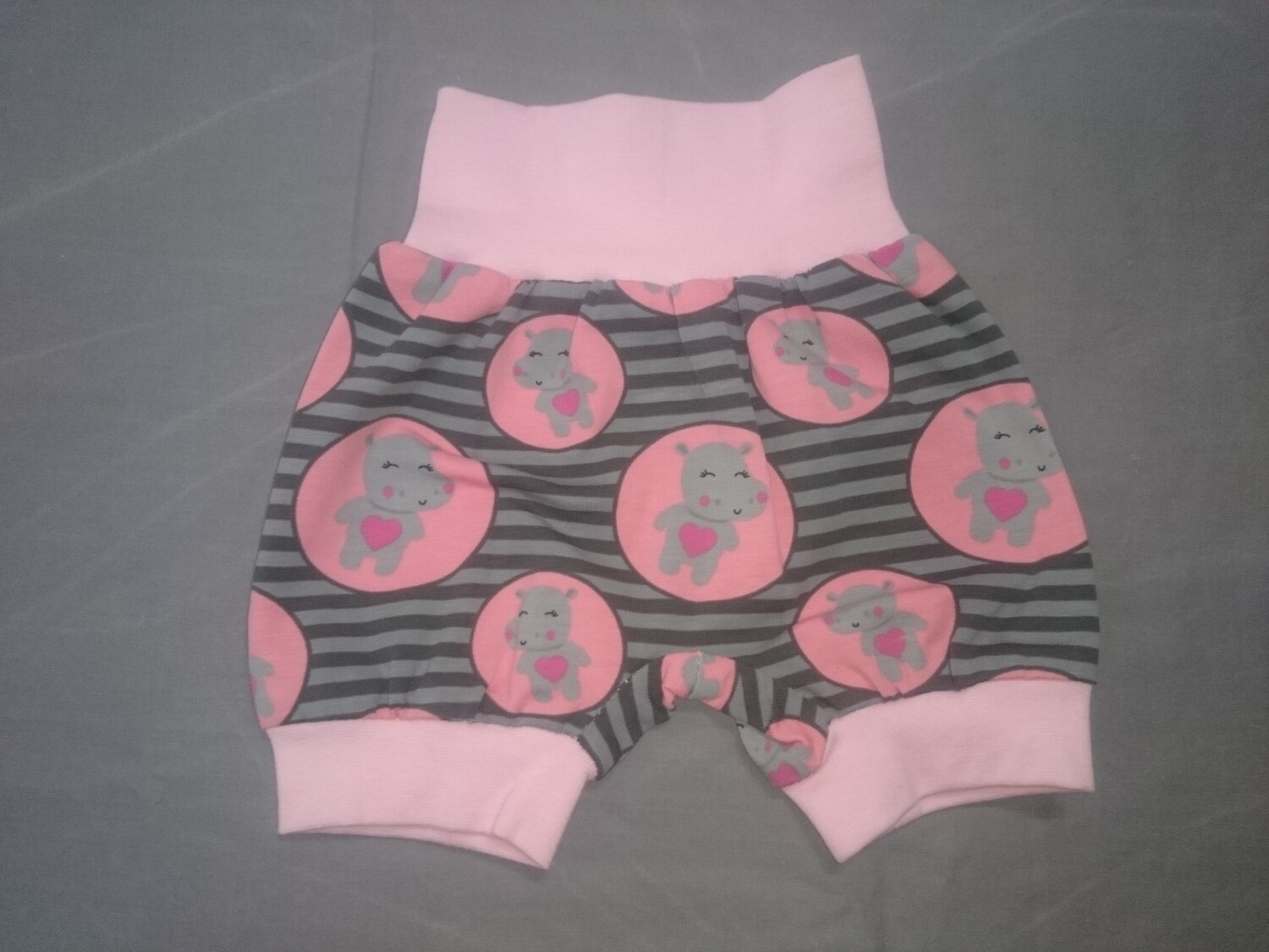 Ballon-Shorts Hippo rosa