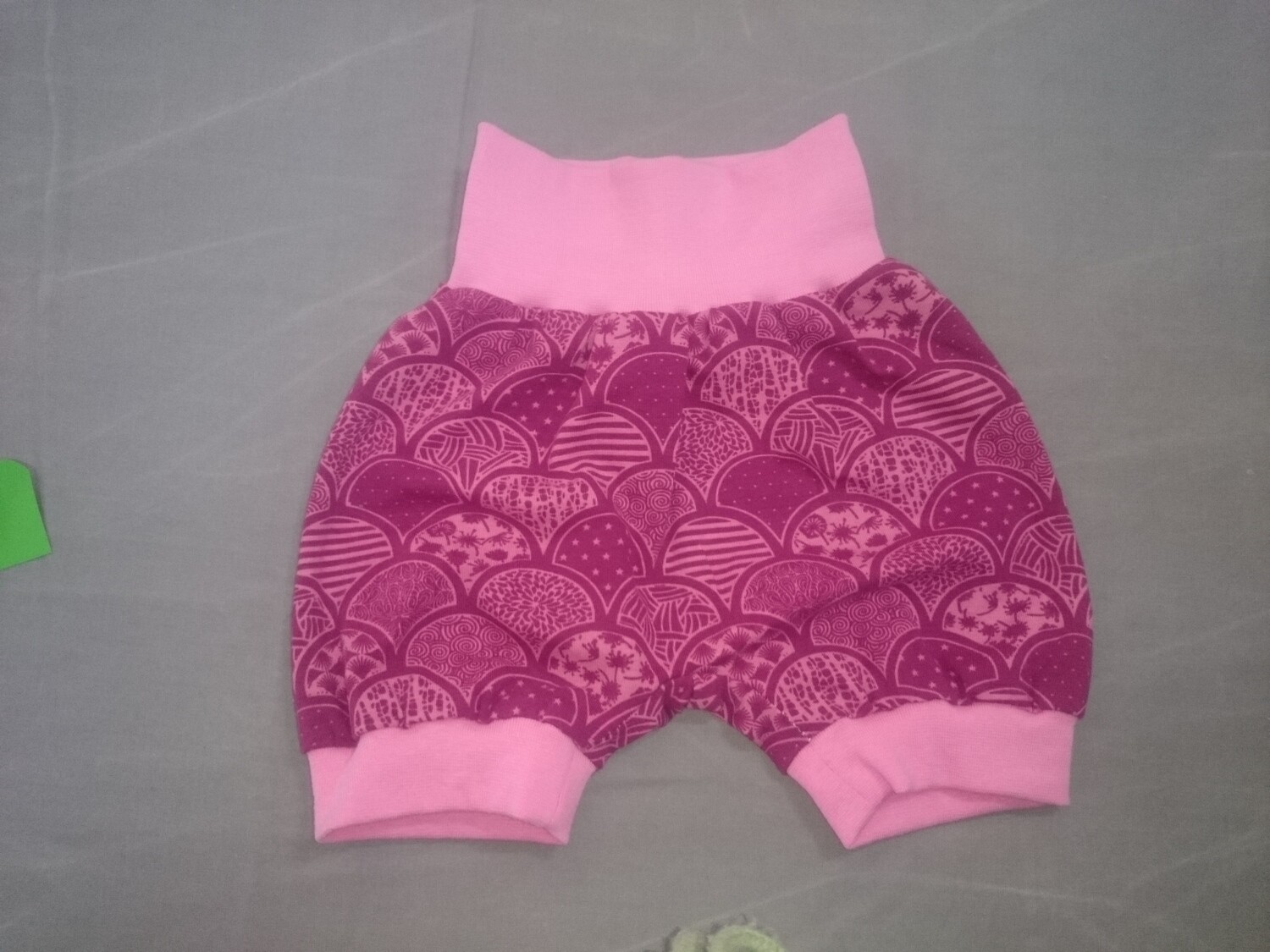 Ballon-Shorts pink