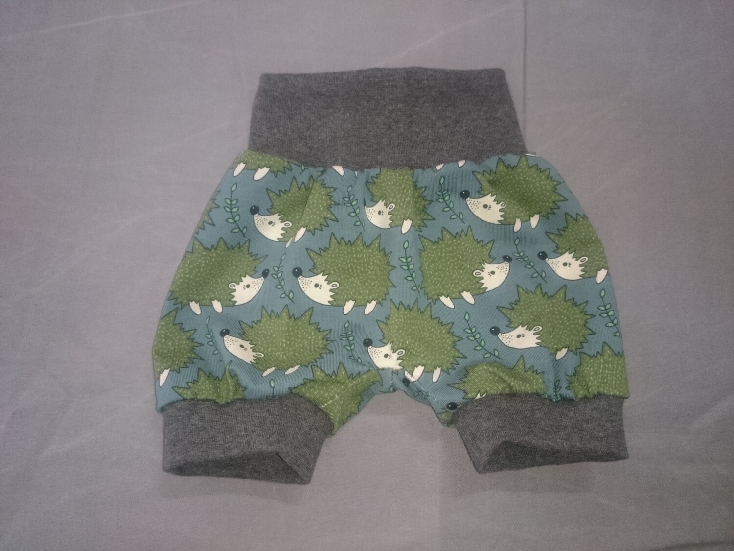 Ballon-Shorts Igel ab