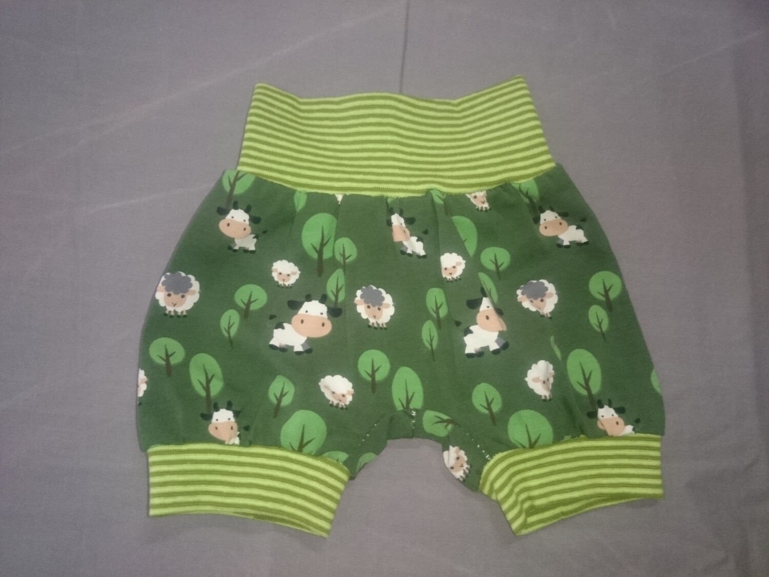 Ballon-Shorts Kuh / Schafe