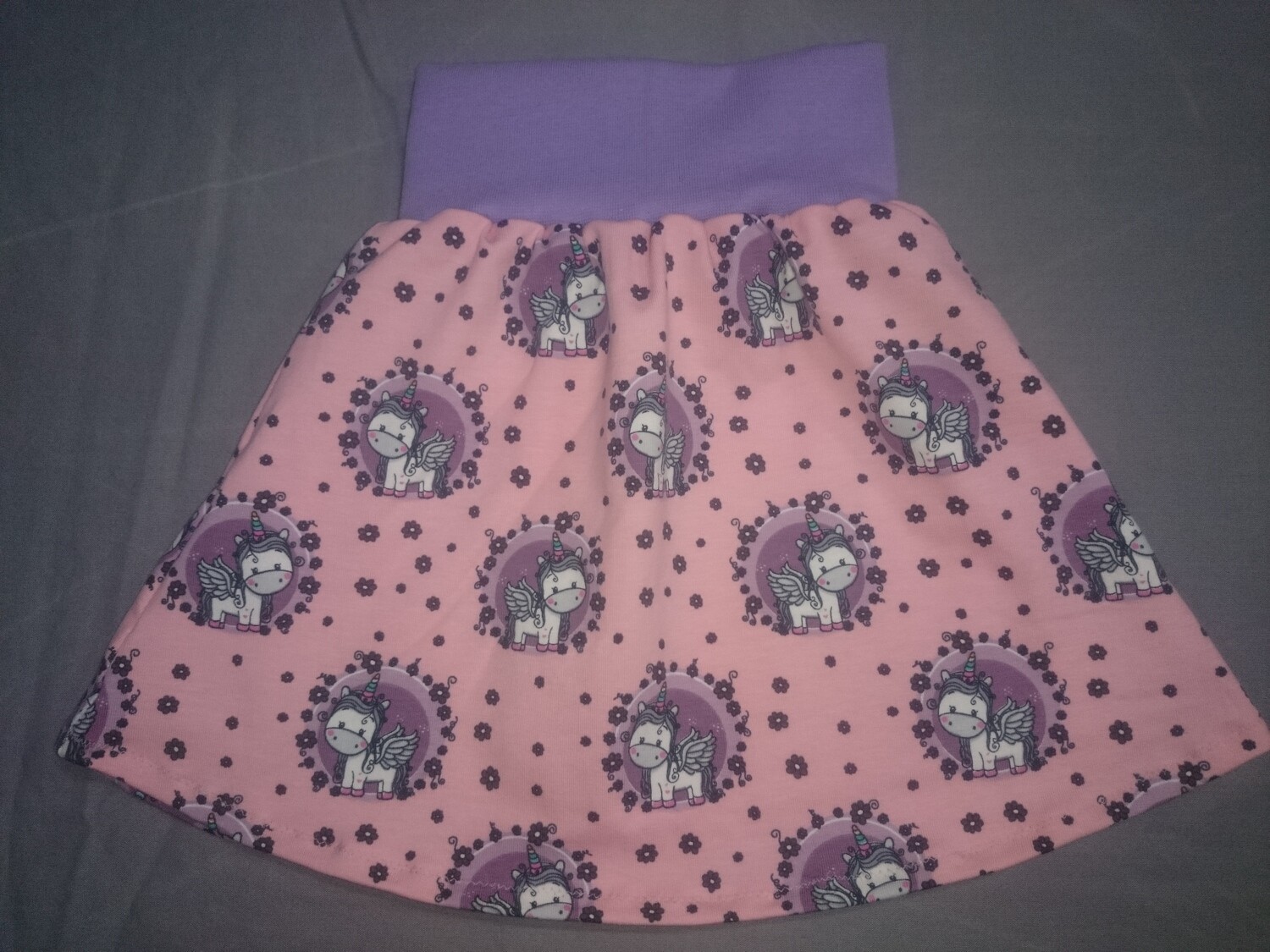 Jersey-Rock Babyeinhorn rosa