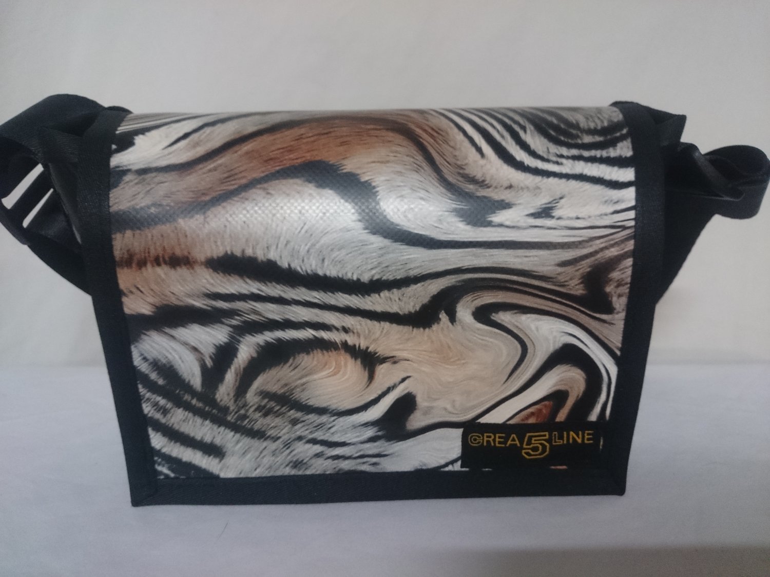Handtasche mini / crazy Tiger ab