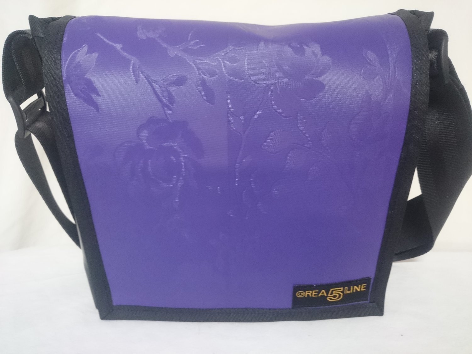 Handtasche klein / Rosenmuster violett ab