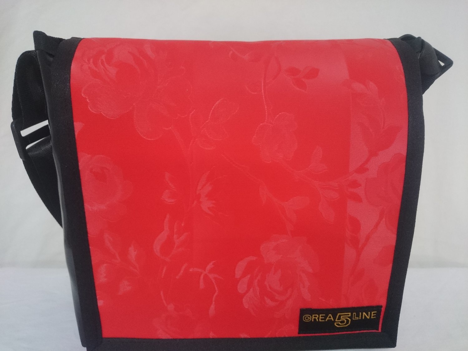 Handtasche klein / Rosenmuster rot