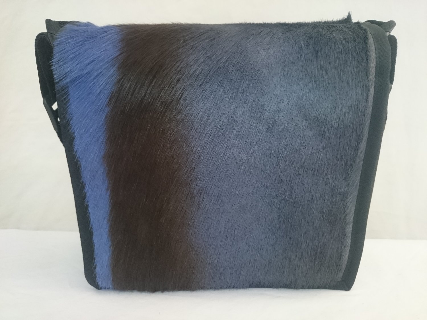 Handtasche klein / Springbock violett ab