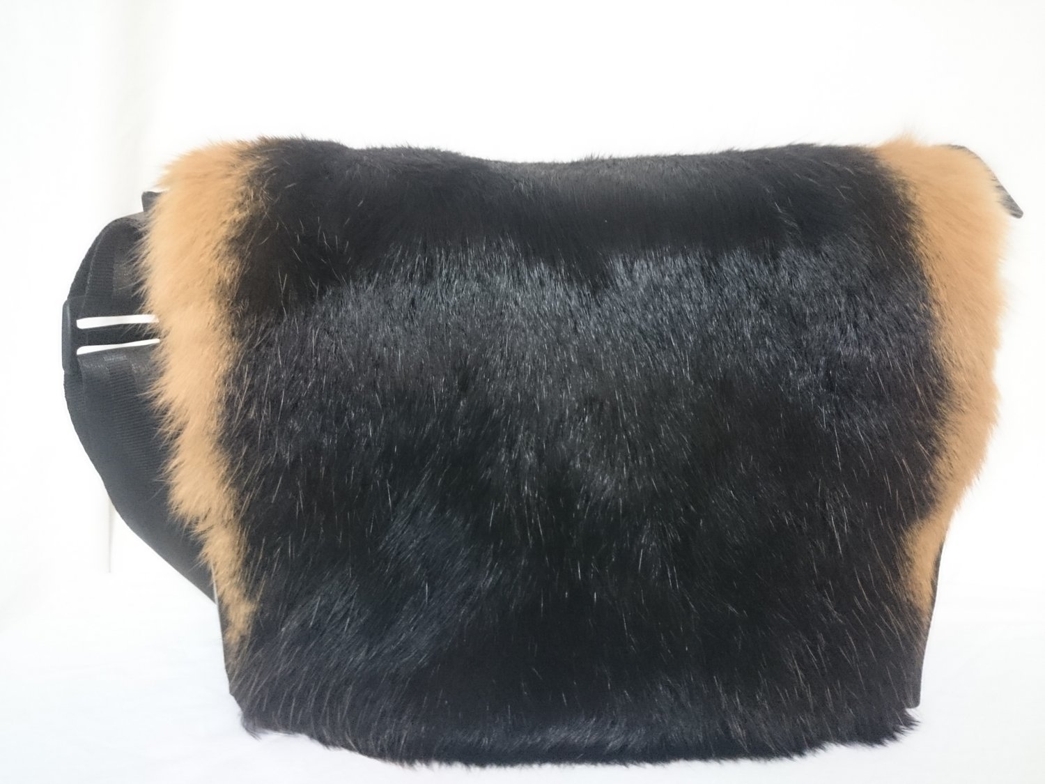 Handtasche mittel mit Hasenfell Loh schwarz/braun