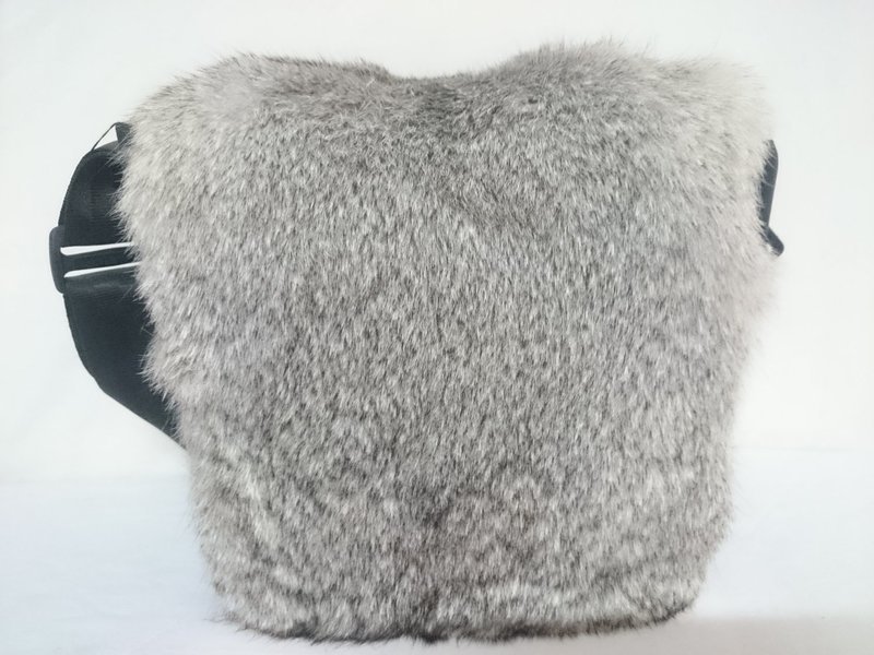 Handtasche klein mit Hasenfell "Chinchilla"
