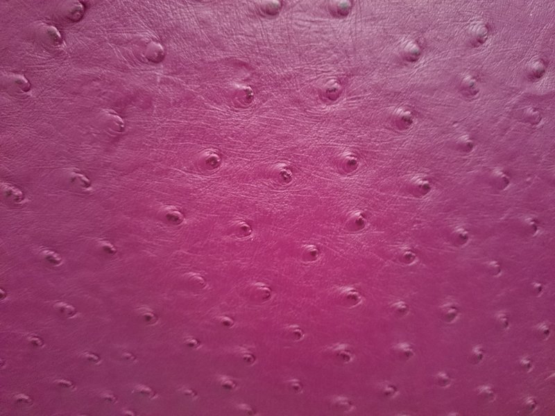Handtasche klein / Strauss-Optik violett ab