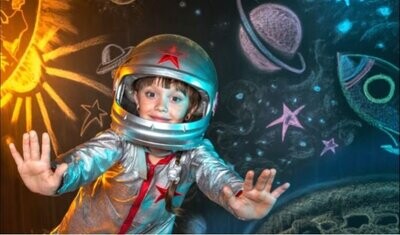 3. Lunar Explorers Camp: Mission to the Moon!
June 24-28