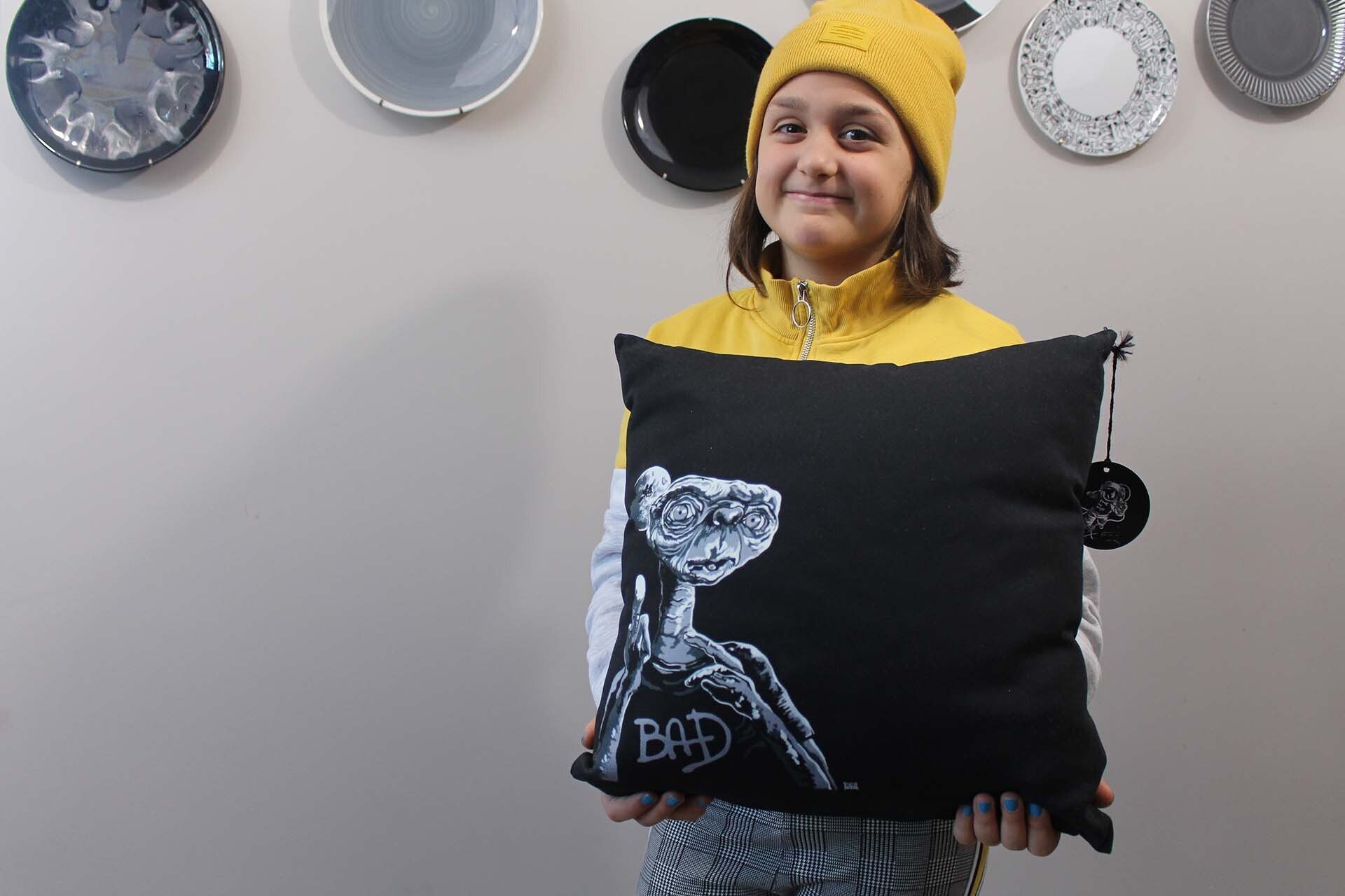 CUSCINO EXTRATERRESTRE